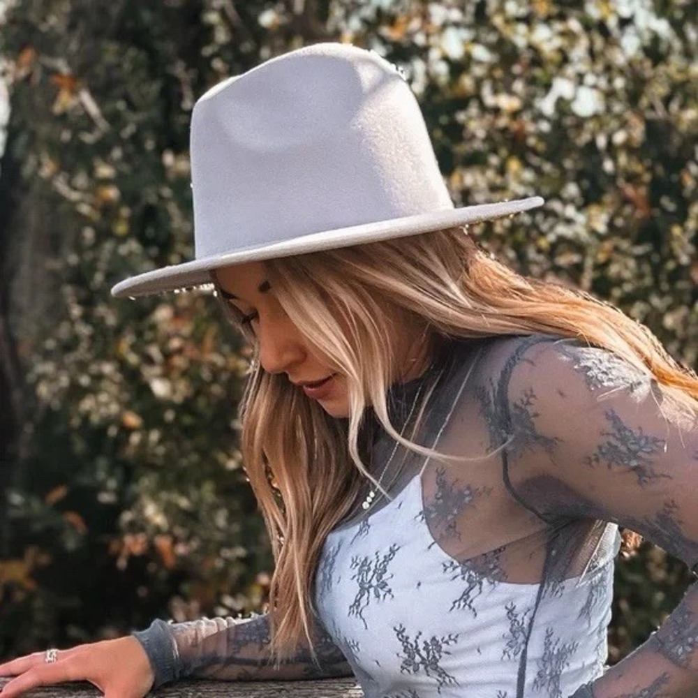 100% Wool Women's Felt Boater Hat - Beige - Universal Thread